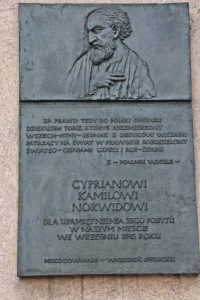 Tablica upamiętniająca pobyt Cypriana Kamila Norwida