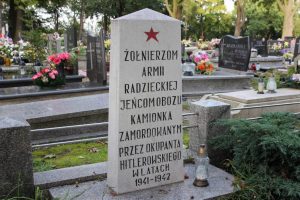 Pomnik i wojenny grób zbiorowy jeńców radzieckich i żołnierzy Armii Czerwonej