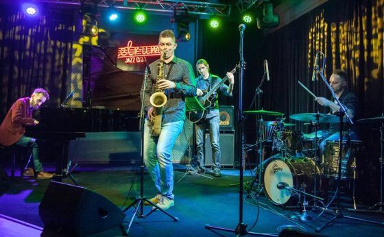 Paweł Kamiński Quartet – Herbateka Paweł Kamiński Quartet – Herbateka
