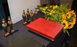 miniaturka miniaturka