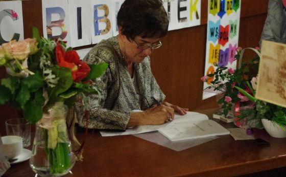 Spotkanie autorskie z Anną Oleś Spotkanie autorskie z Anną Oleś