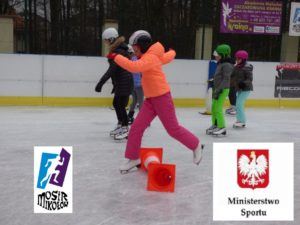 Poznaj pierwsze kroki na lodzie oraz nauka gry w hokeja na lodzie Poznaj pierwsze kroki na lodzie oraz nauka gry w hokeja na lodzie